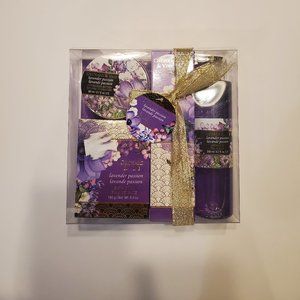 Orchard and vine  lavender passion bath collection